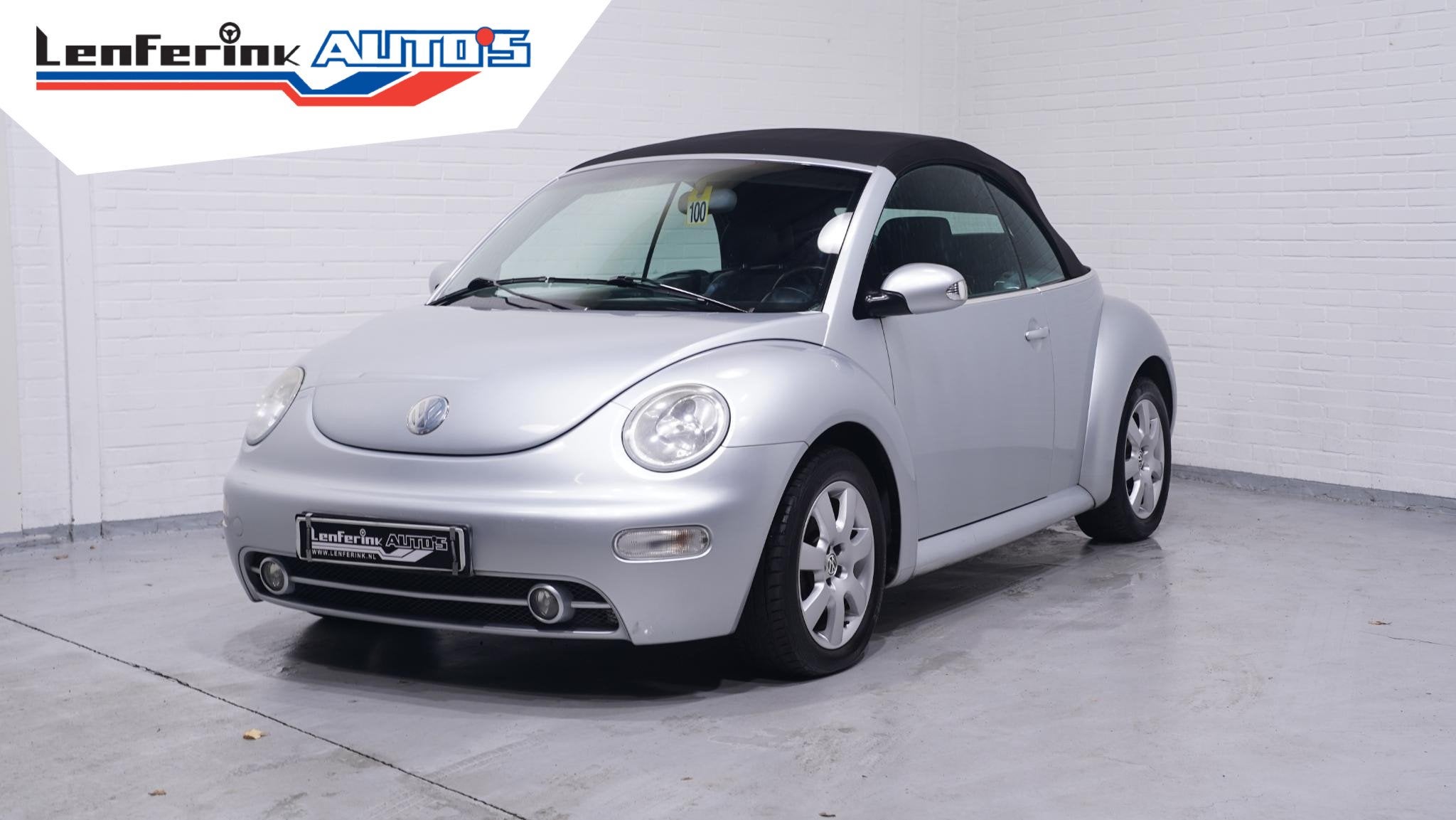 Volkswagen New Beetle Cabriolet 1.6 Cabriolet airco lederen, Stof, Gebruikt, 4 cilinders, Cabriolet