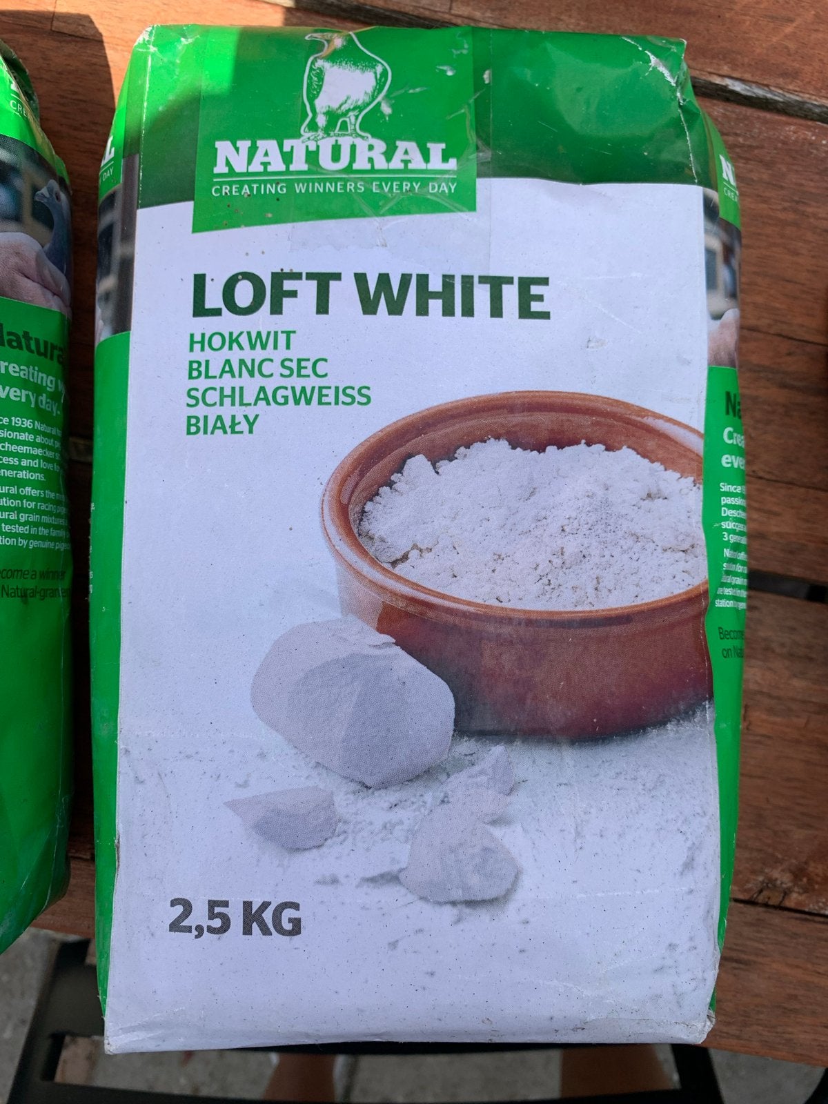 Witkalk voor kippenhok, Ophalen, Nieuw, Drinken en Voederen