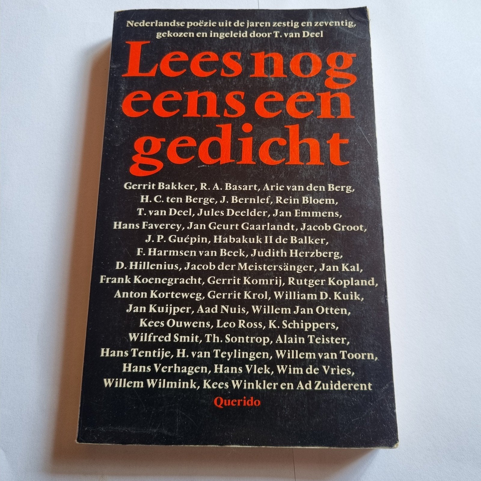 Lees nog eens een gedicht - Nederlandse poëzie jaren '60-'70, Ophalen of Verzenden, Gelezen, T. van Deel (samensteller), Meerdere auteurs