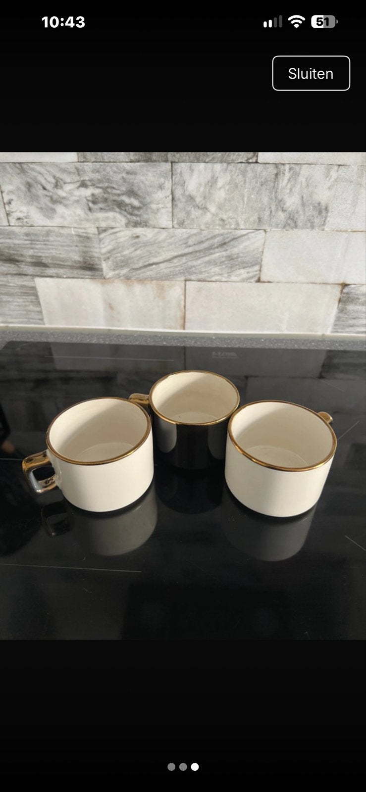 Set van 3 espresso kopjes - wit en zwart met gouden rand, Keramiek, Ophalen of Verzenden, Zo goed als nieuw, Modern