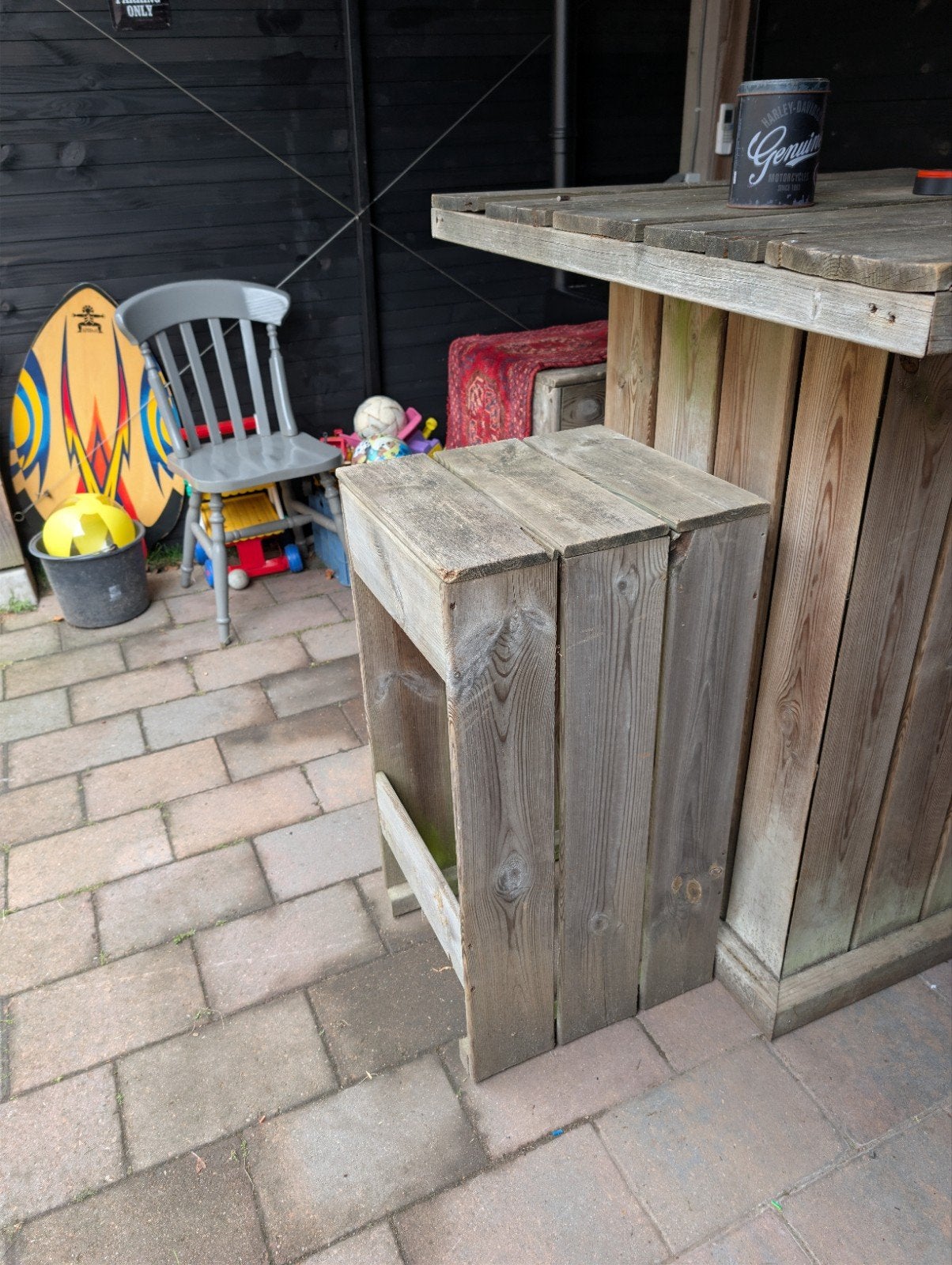 Houten statafel met 4 krukken voor buiten, Ophalen, Gebruikt, Rechthoekig, Hout