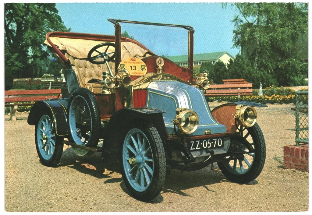 805588 Vintage auto oldtimer Renault 1908 Onbeschreven