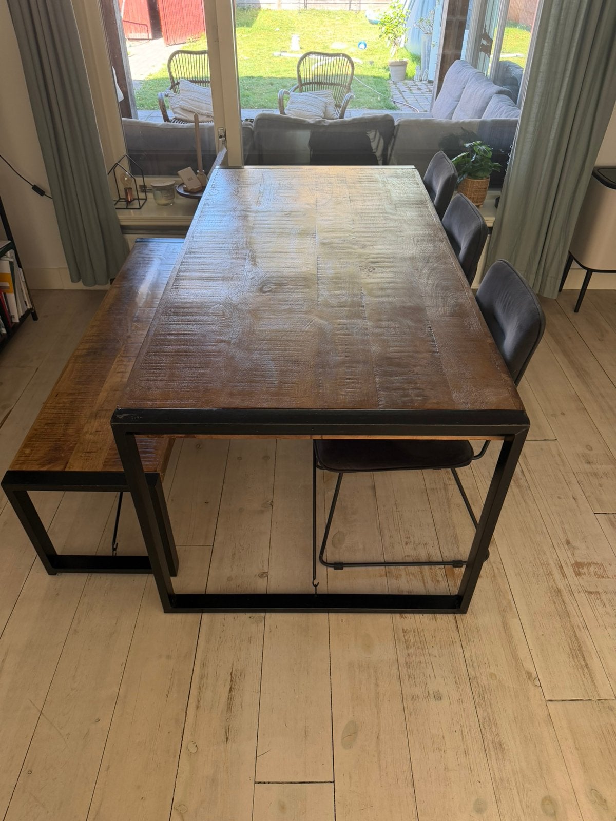 Eetkamertafel tafel met bankje en stoelen, Ophalen, 50 tot 100 cm, Zo goed als nieuw, 150 tot 200 cm