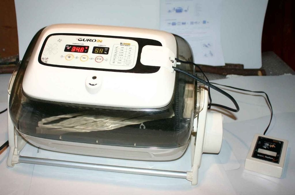 R-Com King Suro 20, Dieren en Toebehoren, Pluimvee | Toebehoren, Ophalen of Verzenden, Gebruikt, Broedmachine