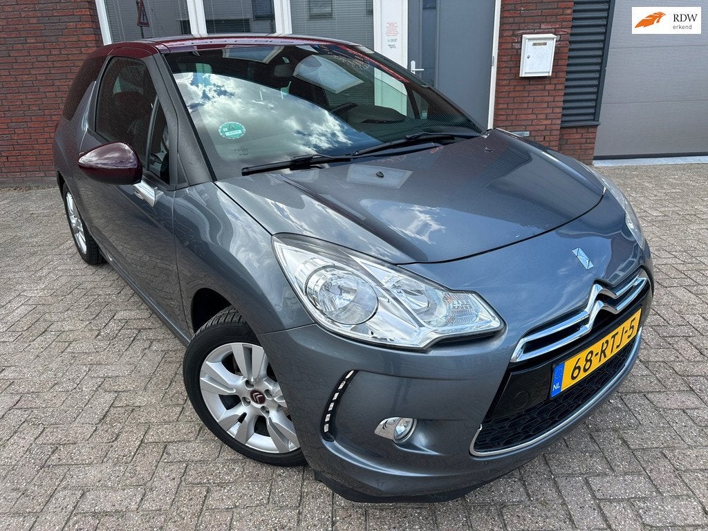 Citroen DS3 1.6 VTi So Chic / Navi / PDC / AUT / Clima / Cru, Auto's, Citroën, Euro 5, Gebruikt, 4 cilinders, 49 €/maand