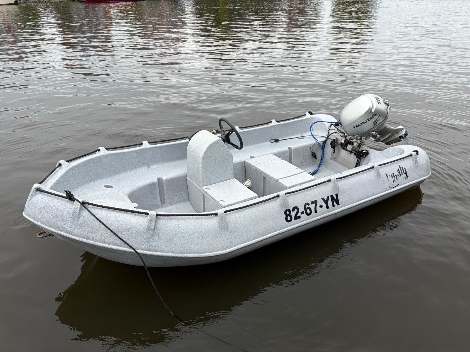 Whaly 370 - met 15pk bbm - met stuurconsole, Watersport en Boten, Ophalen, Gebruikt