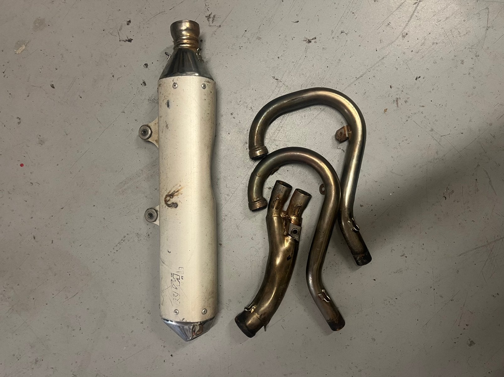 Ktm 520 exc oem uitlaatsysteem met demper, Ophalen of Verzenden, Gebruikt