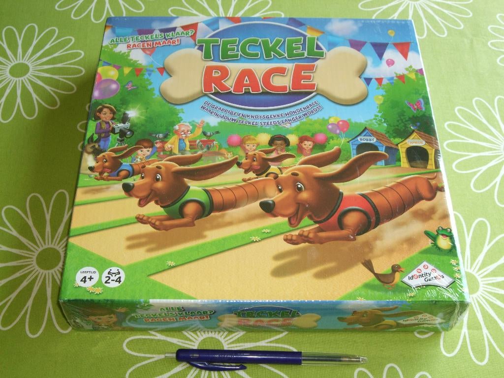 Nieuw in seal: Teckel Race - een knotsgekke hondenrace, Een of twee spelers, Ophalen of Verzenden, Nieuw, Identity Games
