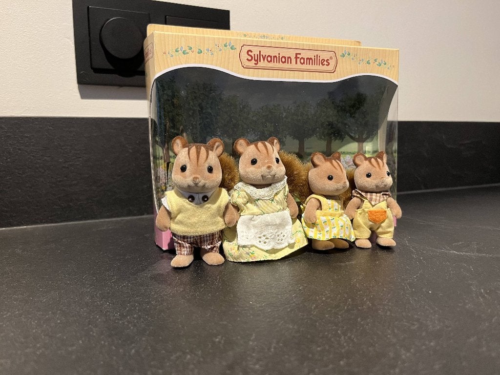Sylvanian Families walnoot eekhoorn 4172, Verzamelen, Poppetjes en Figuurtjes, Ophalen, Zo goed als nieuw