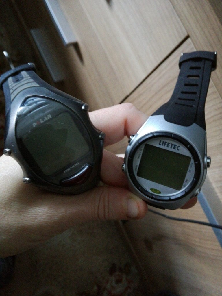 2 Vintage retro sporthorloges polar en lifetec, Verzenden, Gebruikt, Zwart, IOS