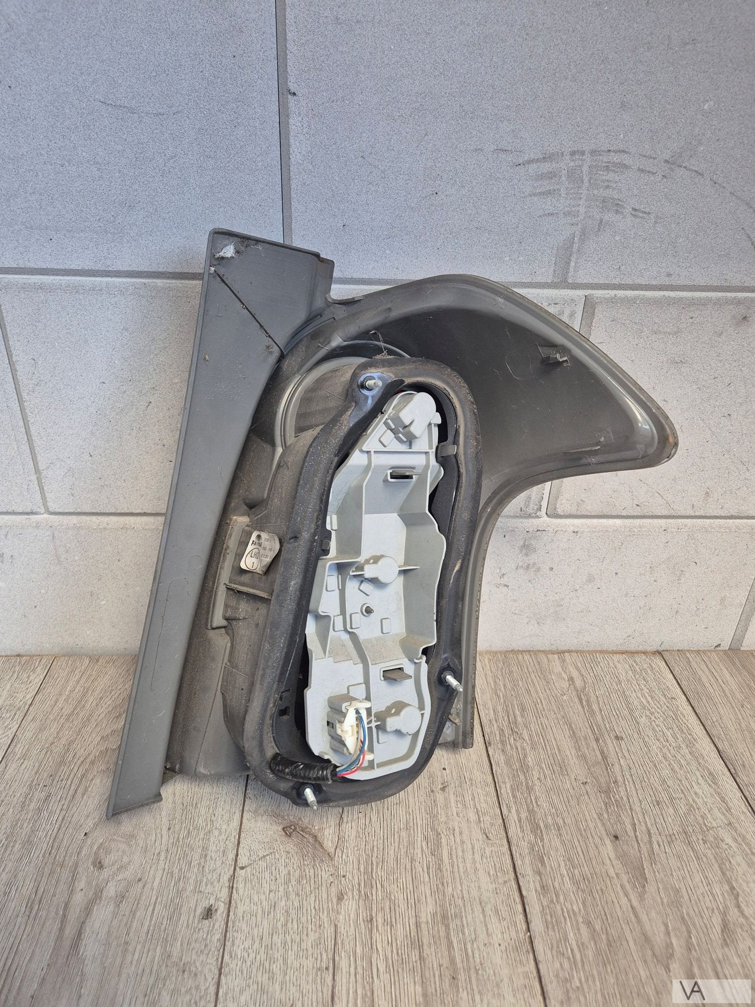 Achterlicht links Toyota Corolla Verso 2007 - 2010 zilver, Auto-onderdelen, Gebruikt, -, -, Ophalen of Verzenden
