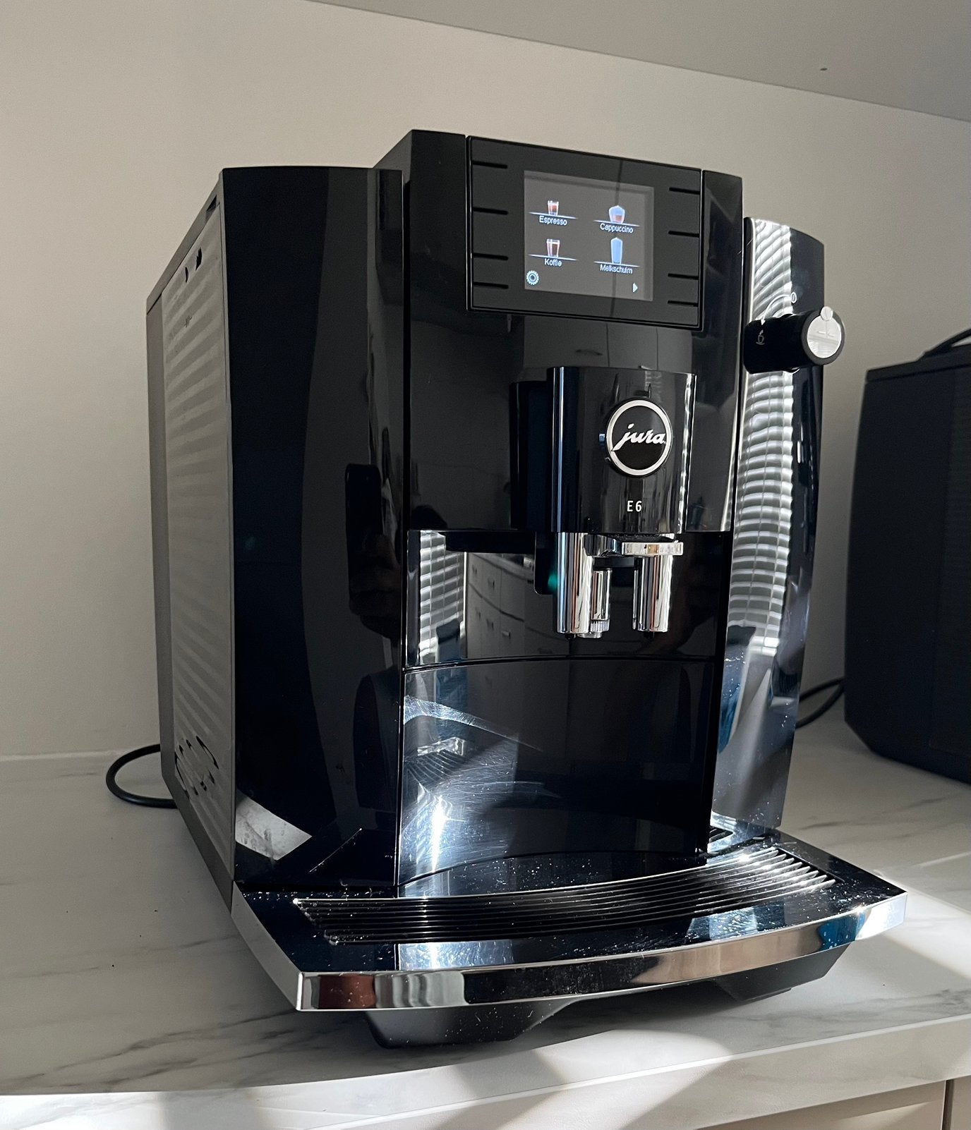 Jura E6 EC koffiemachine, Witgoed en Apparatuur, Koffiezetapparaten, Afneembaar waterreservoir, 10 kopjes of meer, Ophalen of Verzenden