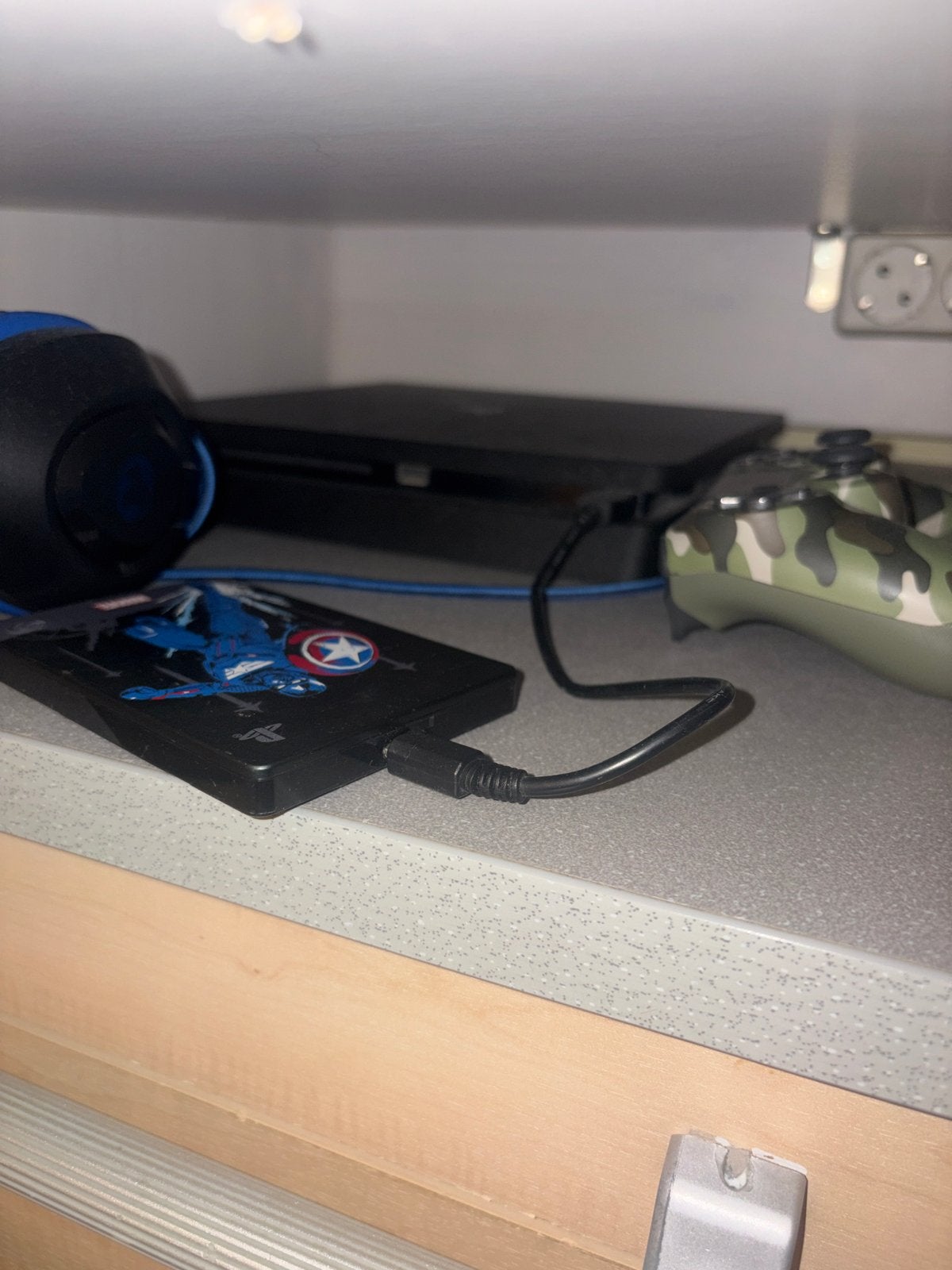 PlayStation 4 Slim met controller en externe harde schijf, Spelcomputers en Games, Spelcomputers | Sony PlayStation 4, Ophalen of Verzenden