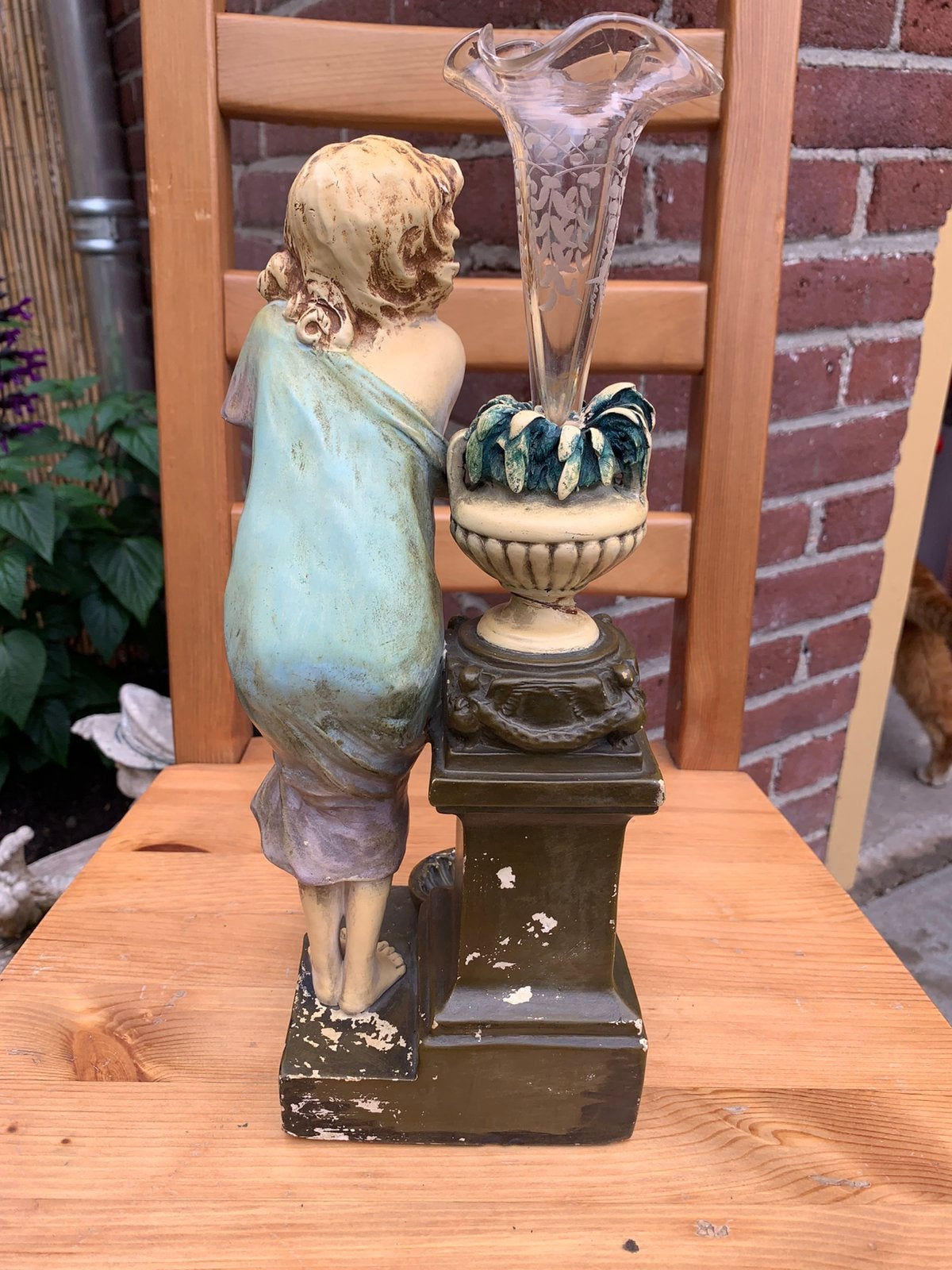 Vintage meisje met vaasje, Ophalen of Verzenden