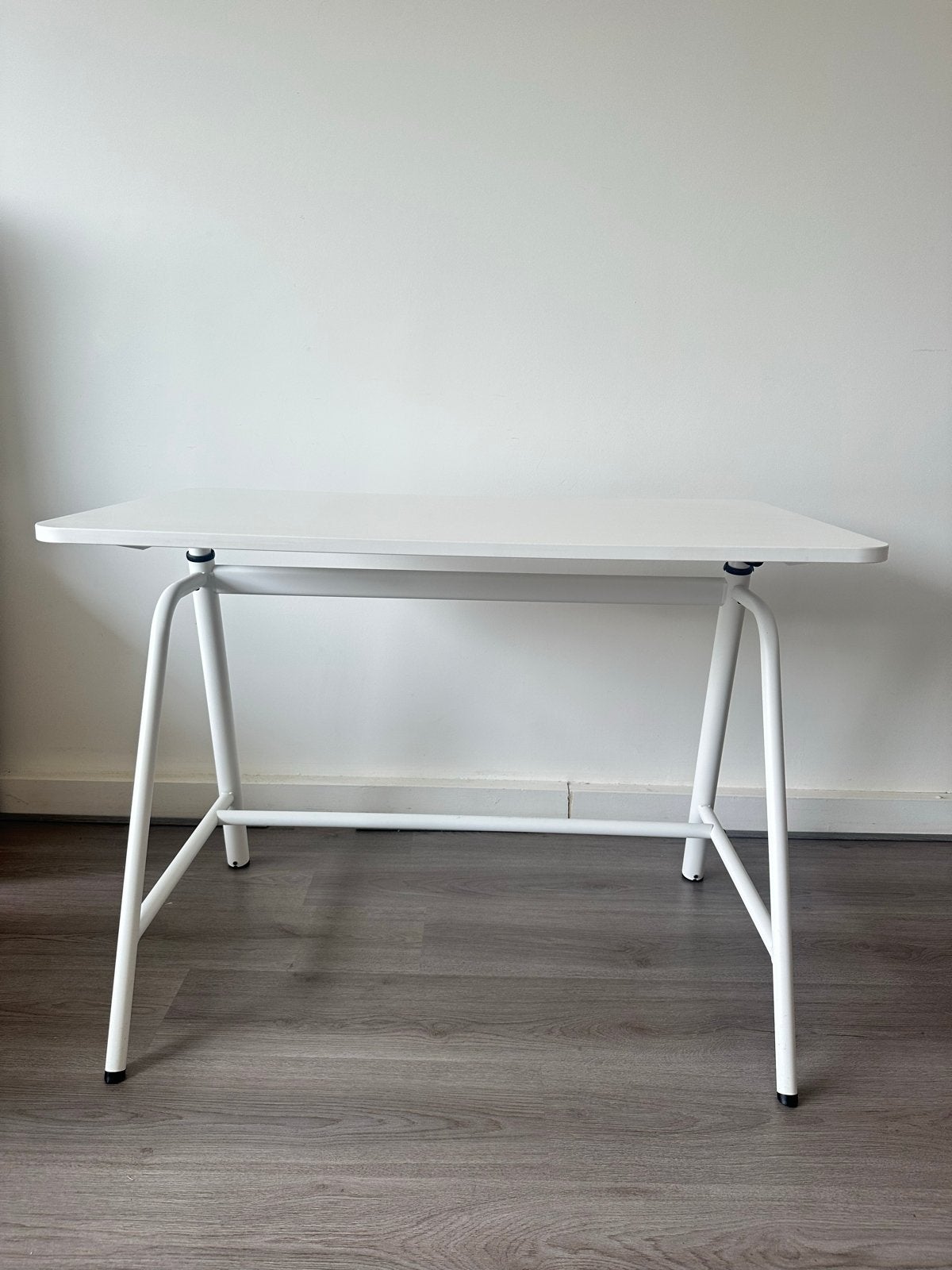 IKEA GLADHÖJDEN sta-zit bureau wit, Ophalen, Zit-sta bureau, Metaal, In hoogte verstelbaar