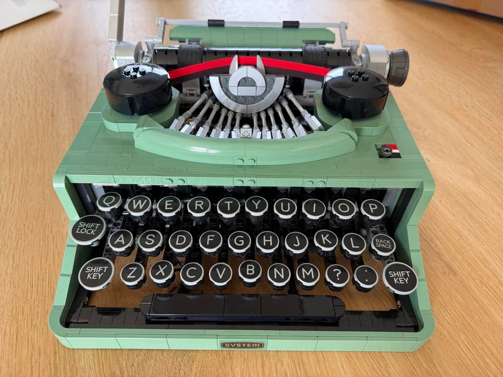 Lego 21327 typewriter / typemachine, Ophalen of Verzenden, Zo goed als nieuw, Complete set, Lego