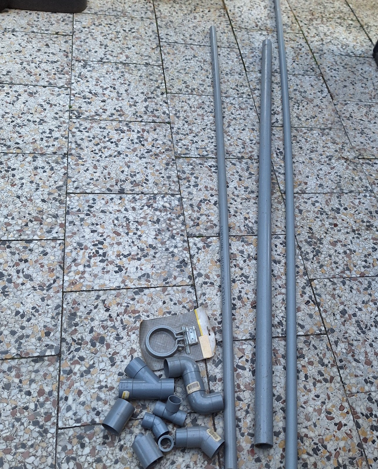 Pvc buizen en hulpstukken, Ophalen