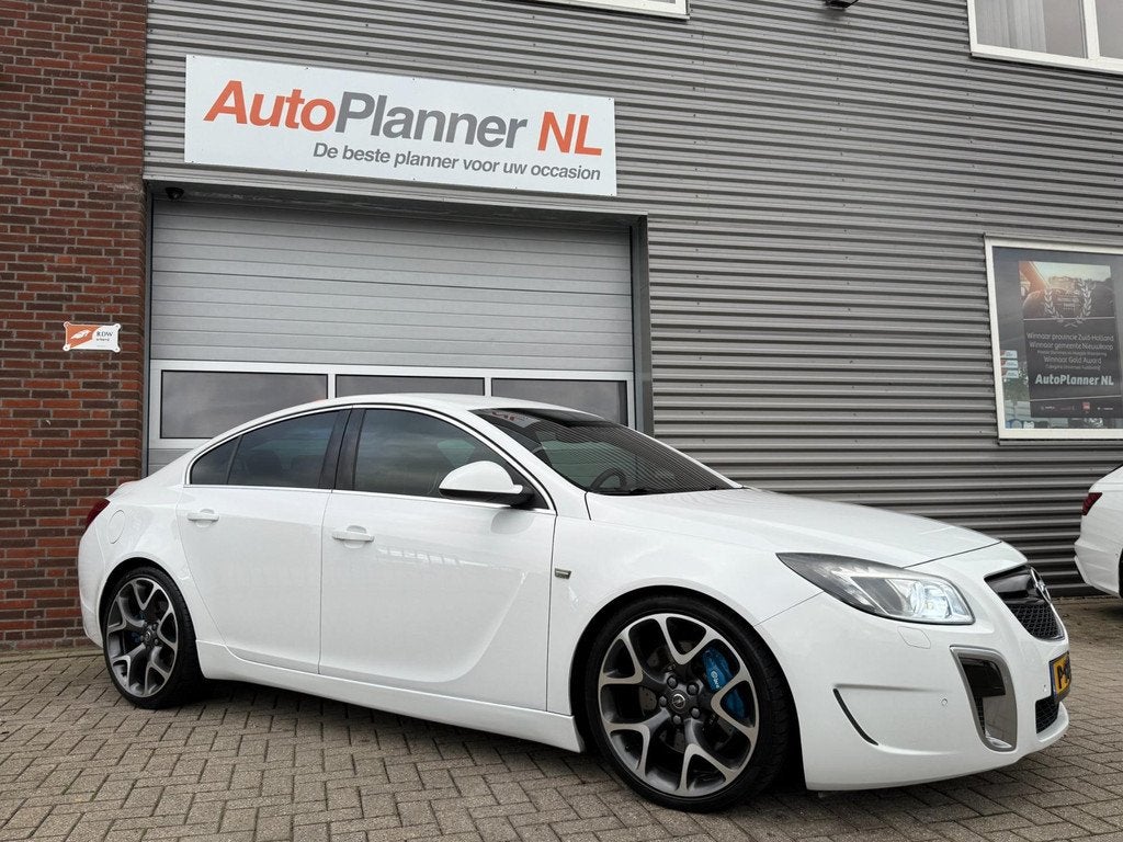 Opel Insignia 2.8 T OPC 4x4! 325PK! Clima! Navi! Recaro!, Euro 5, Wit, Leder, Handgeschakeld