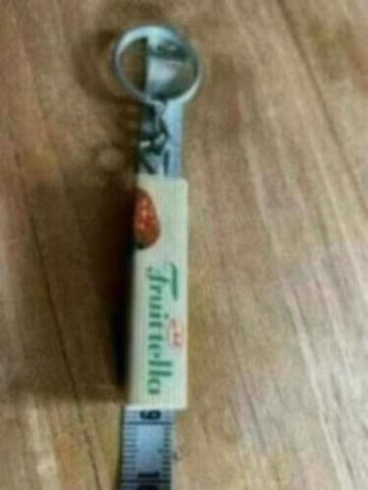 Sleutelhanger fruittella aardbei . Van melle, Ophalen of Verzenden, Zo goed als nieuw