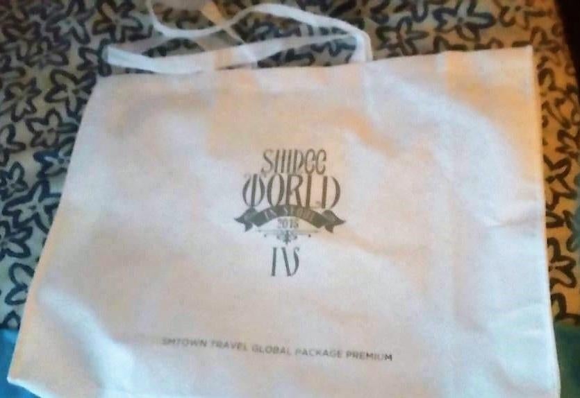 KPOP | SHINee | Tas | SHINee World IV official merch, Ophalen of Verzenden, Nieuw, Gebruiksvoorwerp
