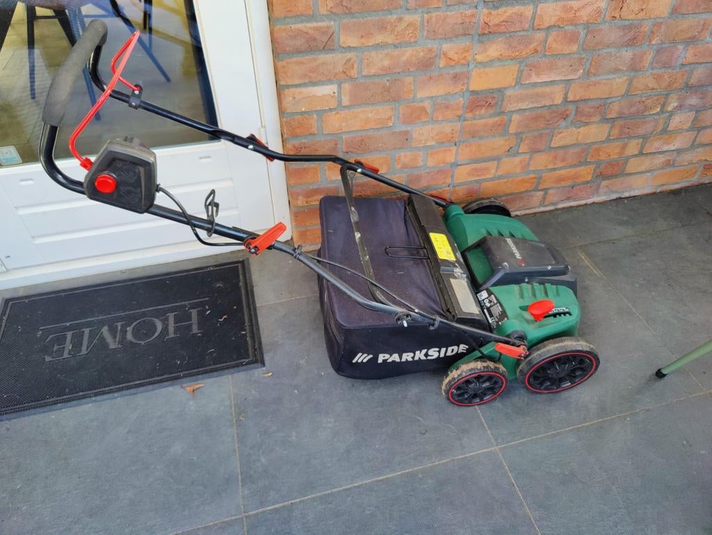 Verticuteermachine te huur, Tuin en Terras, Verticuteermachines, Ophalen, Elektrisch