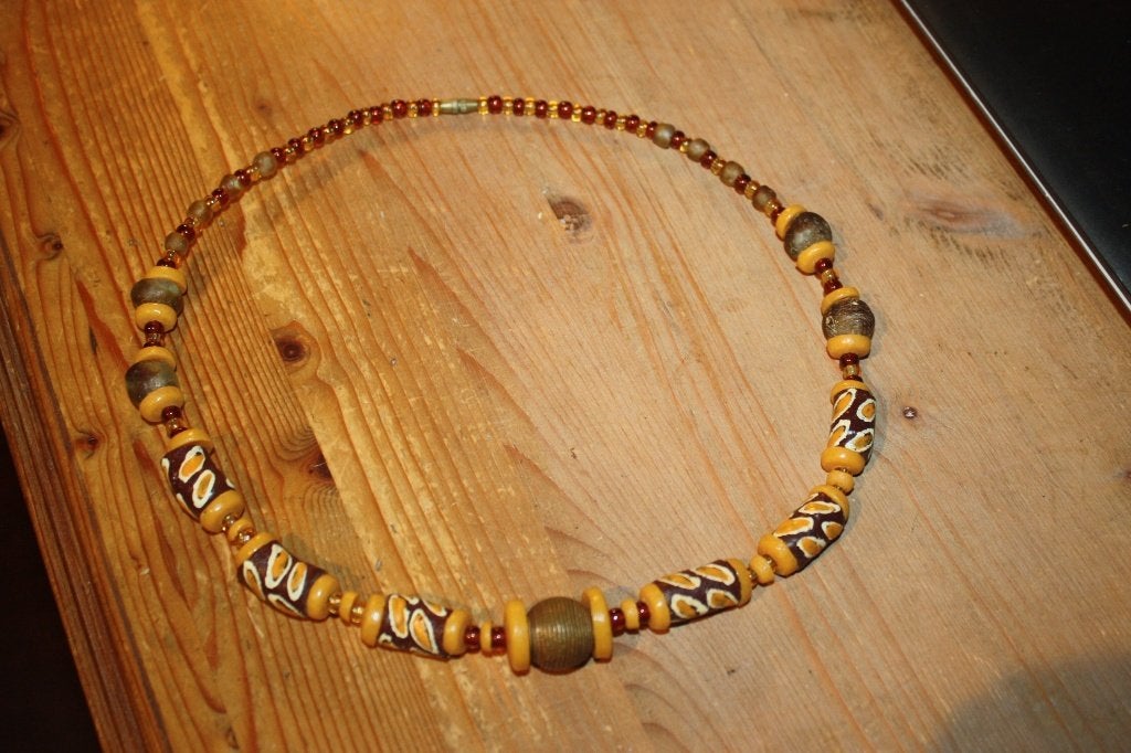 Afrikaanse ketting, Ophalen of Verzenden, Overige materialen, Ketting