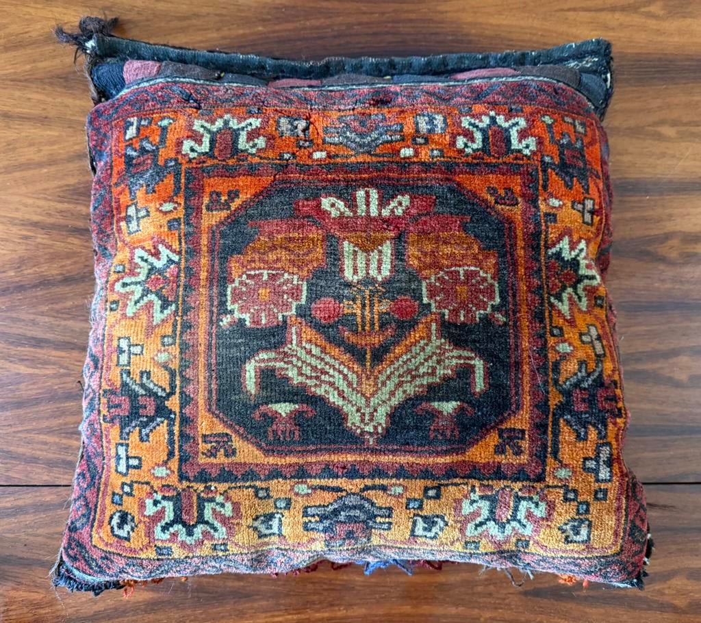 Vintage nomadisch vloerkussen handgeknoopte wol  46 x 46 cm