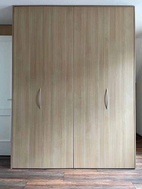 Inloopkast, Ophalen, Gebruikt, 200 cm of meer, 50 tot 100 cm