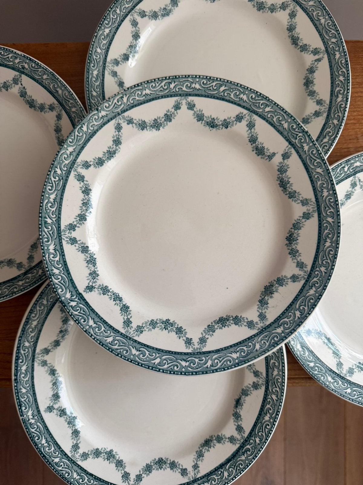 Borden Moulin des Loups in Hamage | Vintage, Antiek en Kunst, Antiek | Servies los, Ophalen of Verzenden
