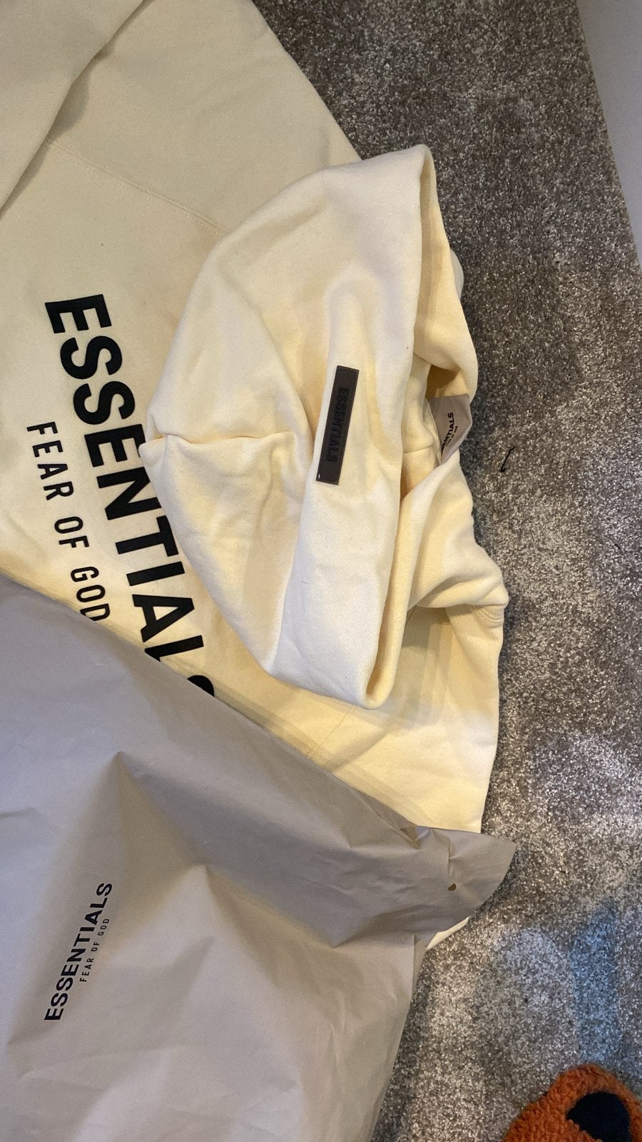 Fear of God Essentials Hoodie & Joggingbroek Set - Crème, Ophalen of Verzenden, Nieuw