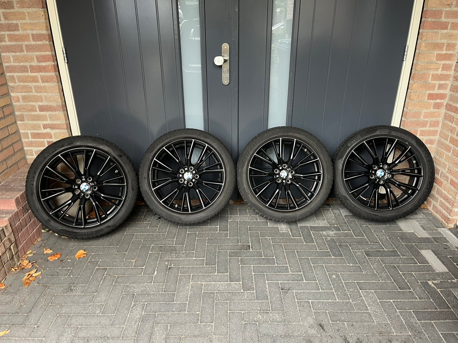 Originele BMW 796M 18 inch velgenset – G20/G21 + TPMS, Ophalen, 18 inch, Gebruikt, Banden en Velgen