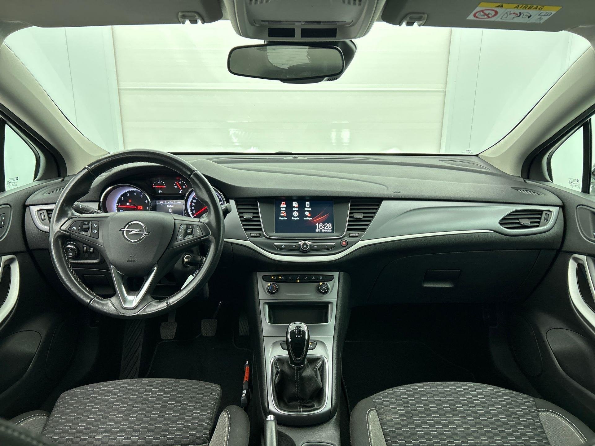 Opel Astra Sports Tourer 1.2 Edition Climate Control AGR Com, Voorwielaandrijving, Stof, Gebruikt, 1199 cc