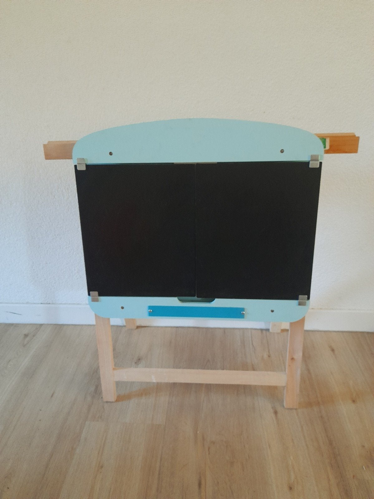 Tekenbord/schoolbord met krijt en magneten, Ophalen, Gebruikt, Knutselen