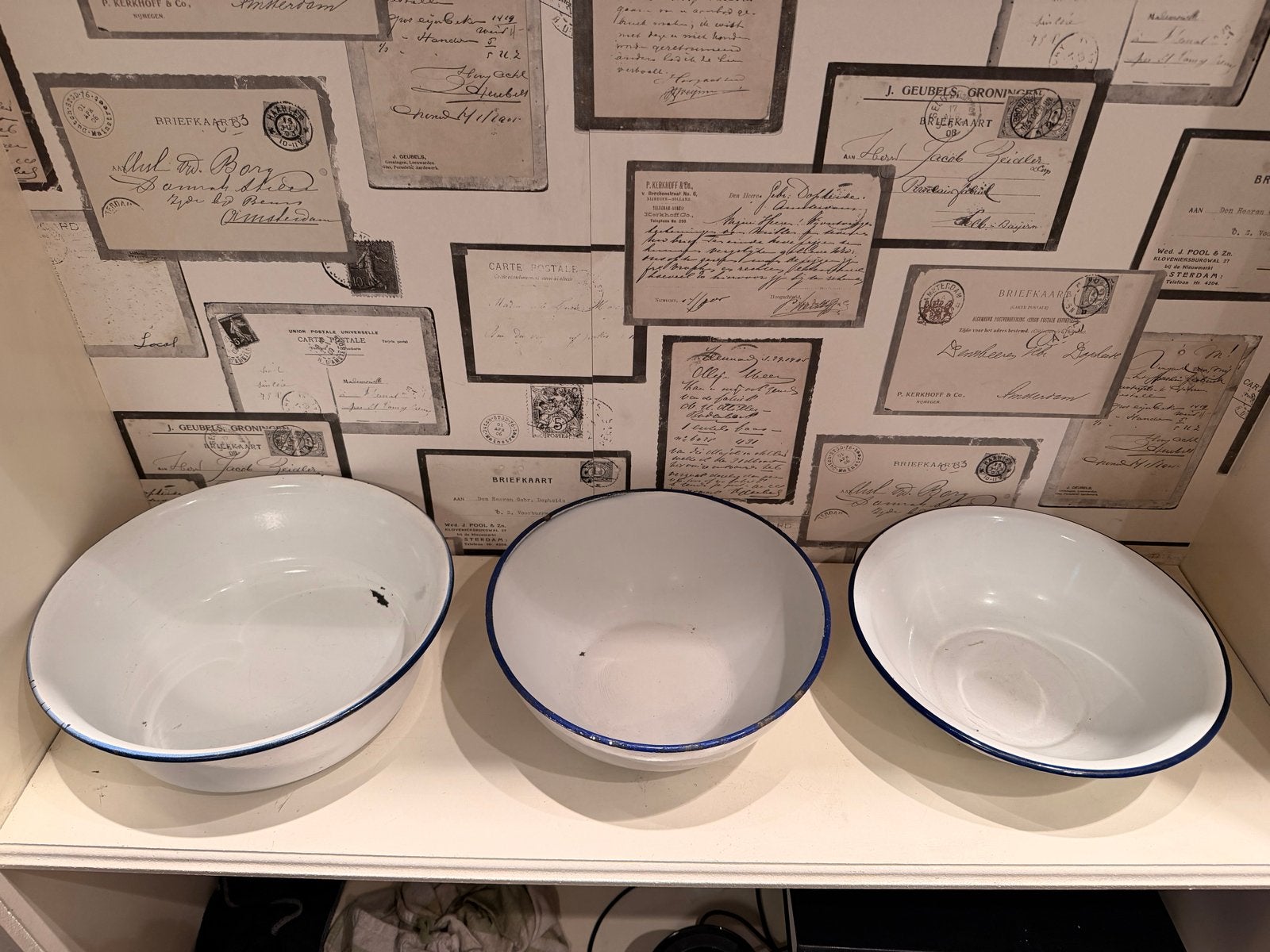 3 brocante emaille waskommen met blauwe rand, Ophalen of Verzenden