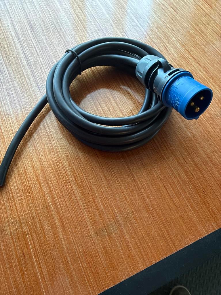 Euro stekker met 4,5m 2,5mm² rubb kabel, Ophalen, Nieuw