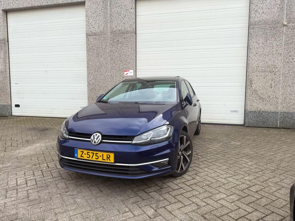 Volkswagen Golf 1.6 TDI 116PK DSG 2019 full option, Auto's, Stof, 4 cilinders, Blauw, 116 pk