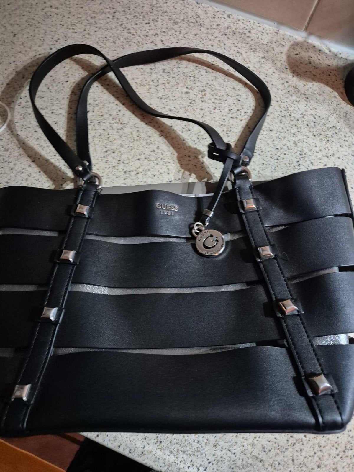 guess tas, Ophalen, Zo goed als nieuw, Zwart, Schoudertasje