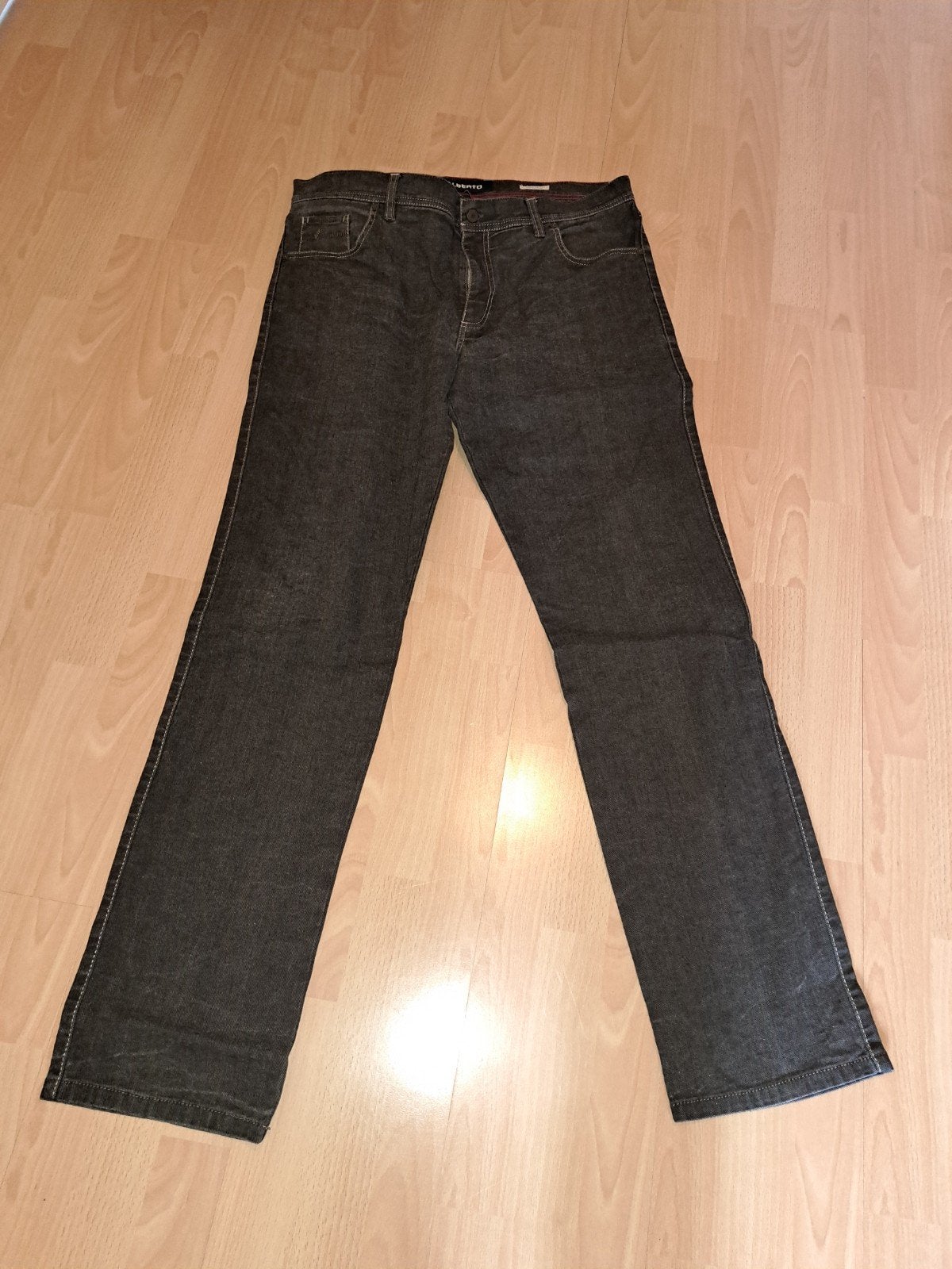 Grijze spijkerbroek W38/L36, Overige maten, Ophalen of Verzenden, Zo goed als nieuw, Grijs