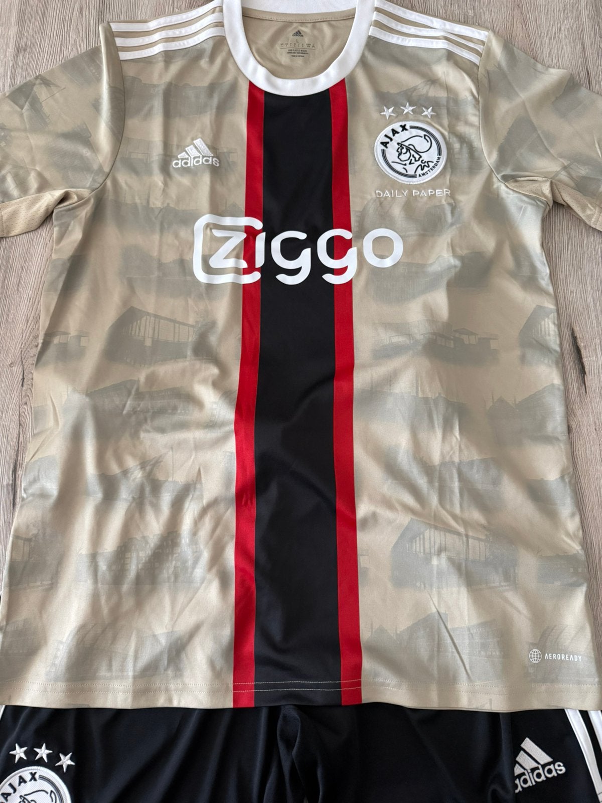 Ajax daily paper 3rd shirt, Maat L, Ophalen of Verzenden, Nieuw, Shirt