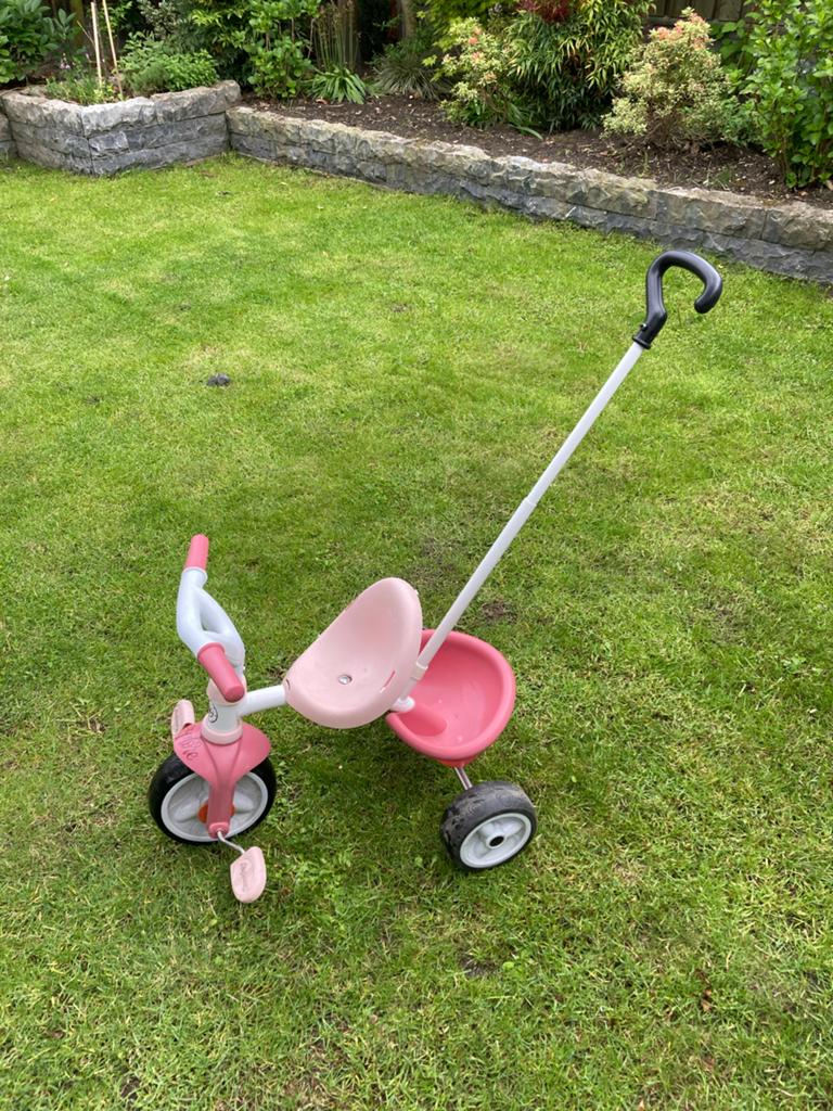 Smoby Be Move roze driewieler met duwstang - defect, Fietsen en Brommers, Fietsen | Driewielers, Ophalen, Gebruikt, Duwstang