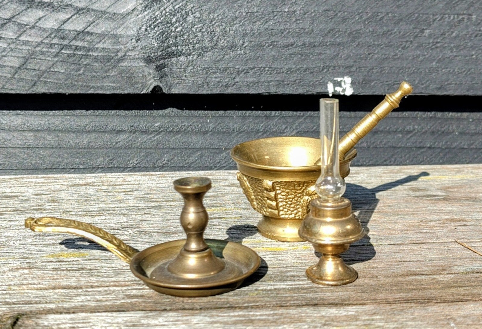 Antieke miniatuur koperen set: vijzel, olielamp en kandelaar, Antiek en Kunst, Verzenden, Koper of Brons