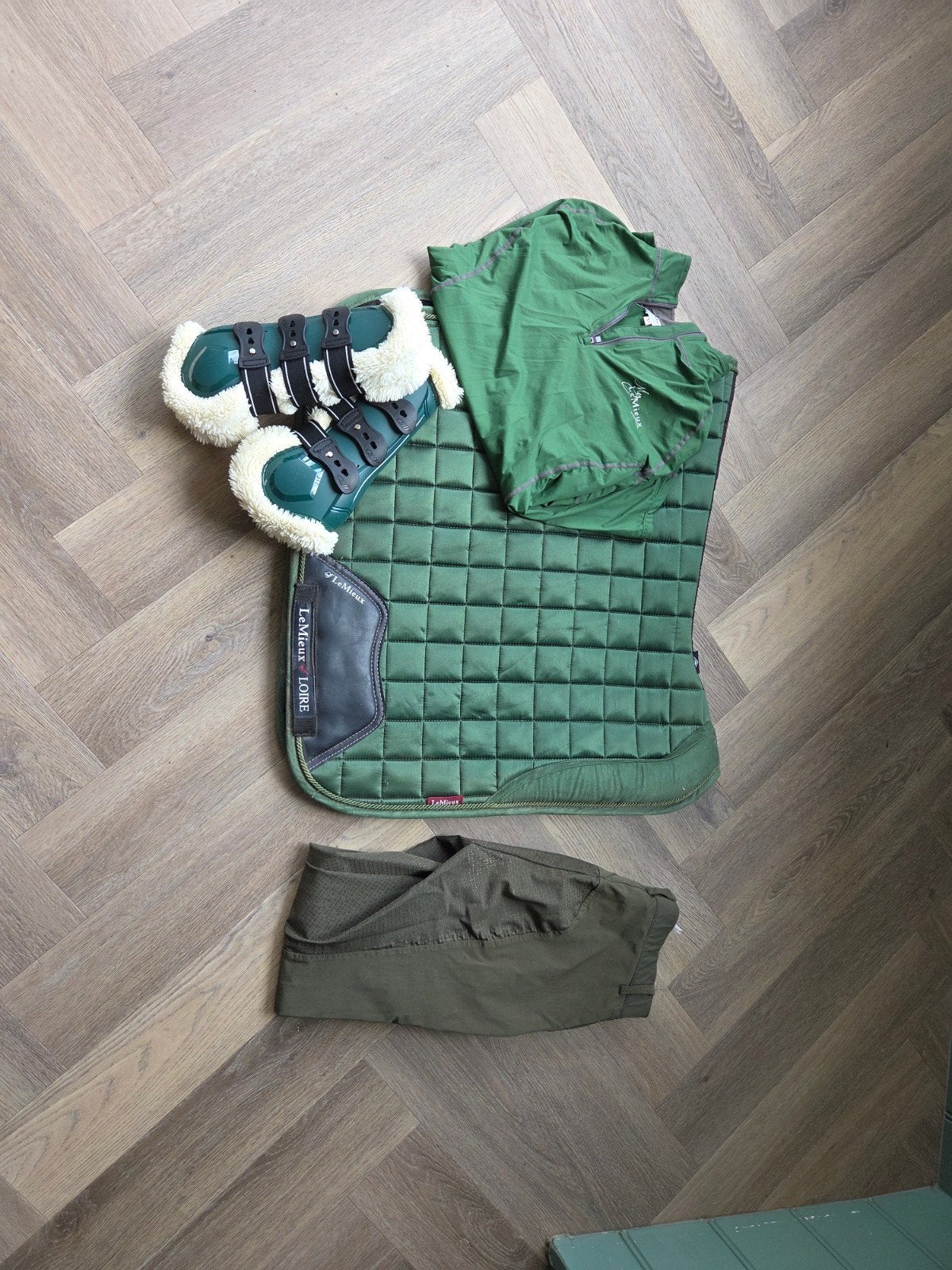 Super leuke donkergroene set lemieux QHP full dressuur, Ophalen of Verzenden, Zo goed als nieuw