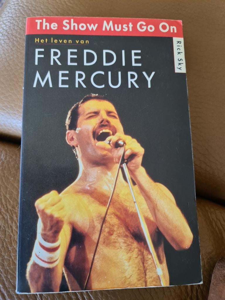 Het leven van Freddie Mercury - The Show Must Go On, Ophalen of Verzenden