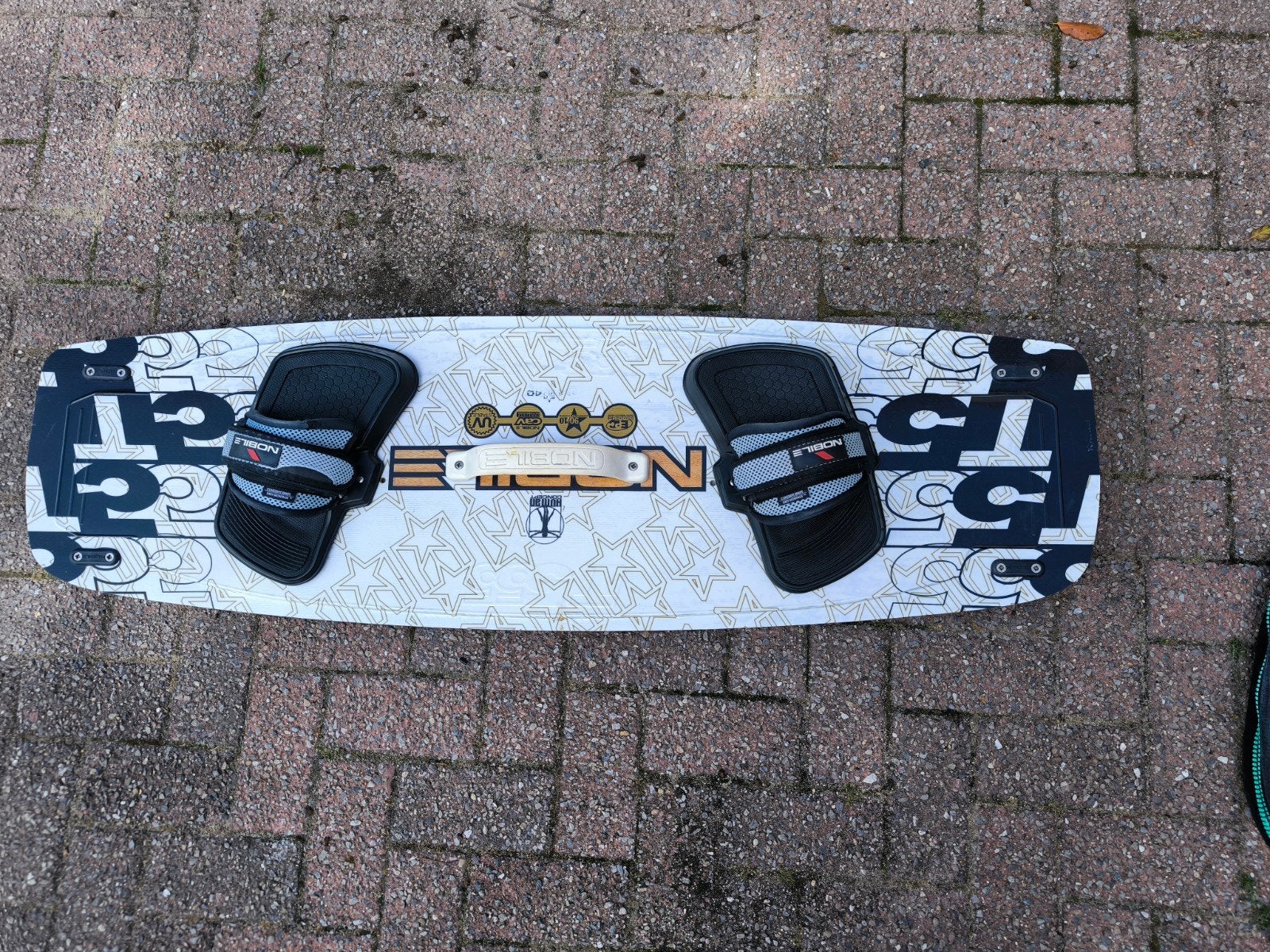 Nobile Kiteboard 130x40 cm, Watersport en Boten, Wakeboarden, Ophalen, Gebruikt, Board