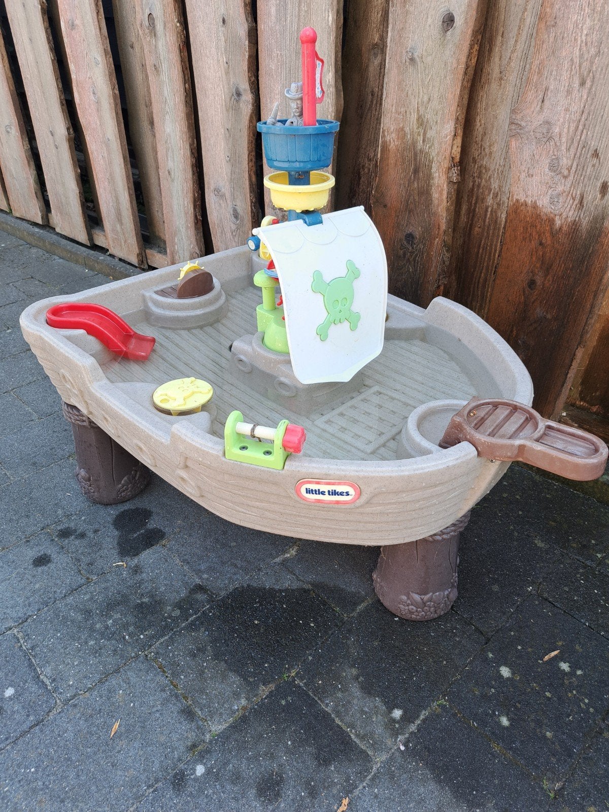 Little Tikes Piratenschip Watertafel, Kinderen en Baby's, Speelgoed | Buiten | Los speelgoed, Ophalen, Gebruikt