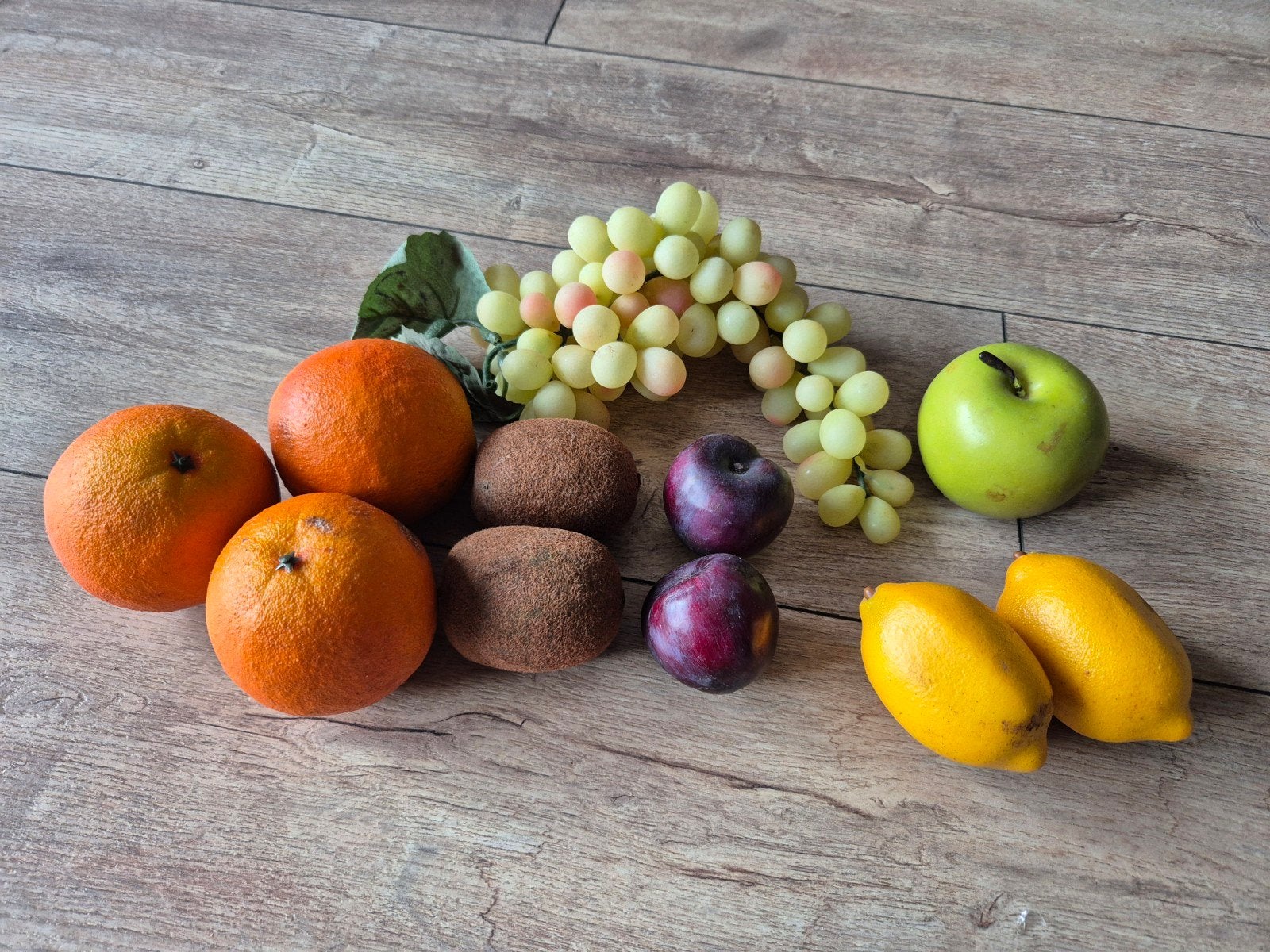 Nepfruit/kustfruit, erg realistisch, Ophalen of Verzenden, Zo goed als nieuw, Meerkleurig, Kunststof