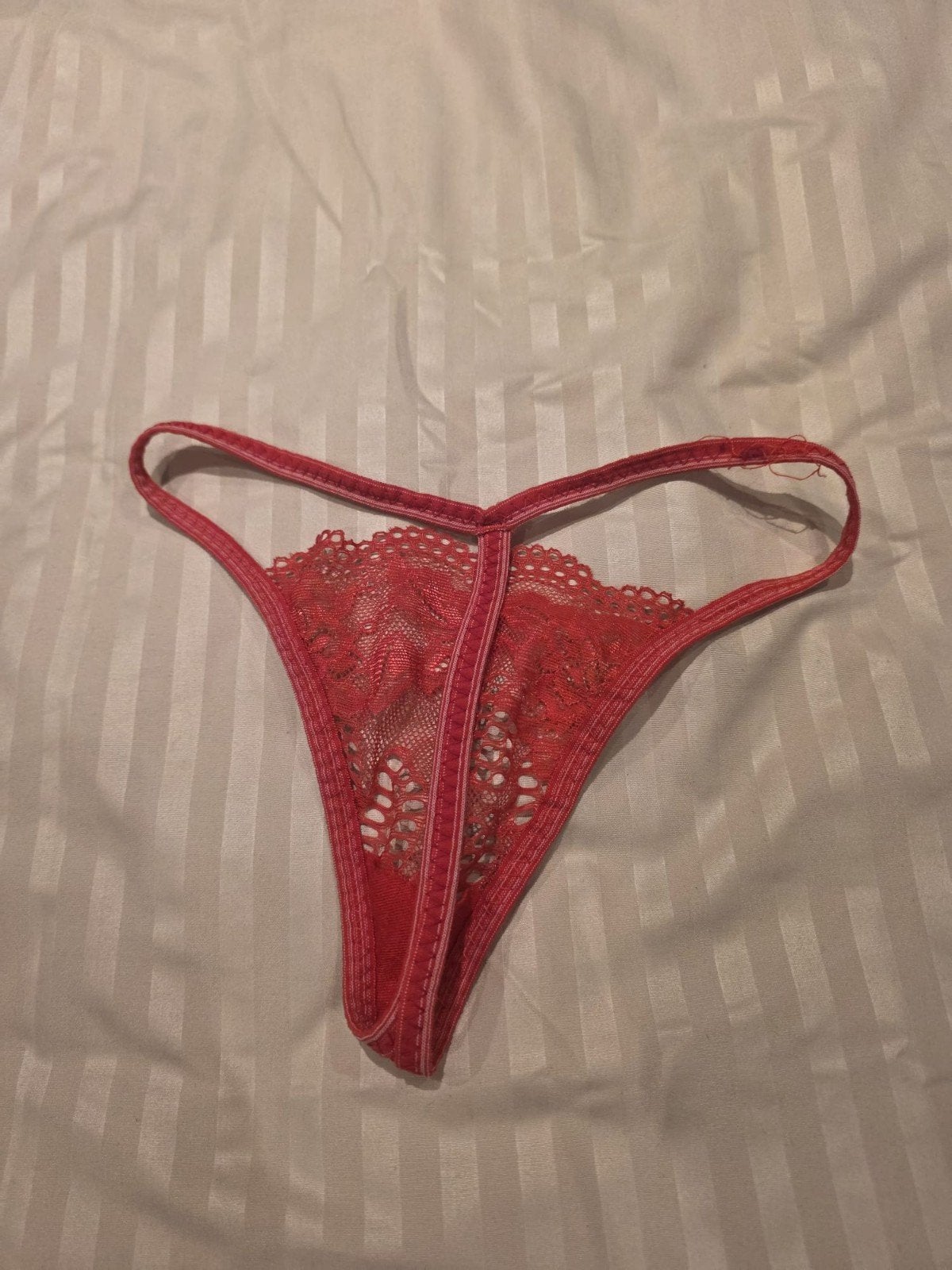 rode string maat M, Verzenden, Rood, String