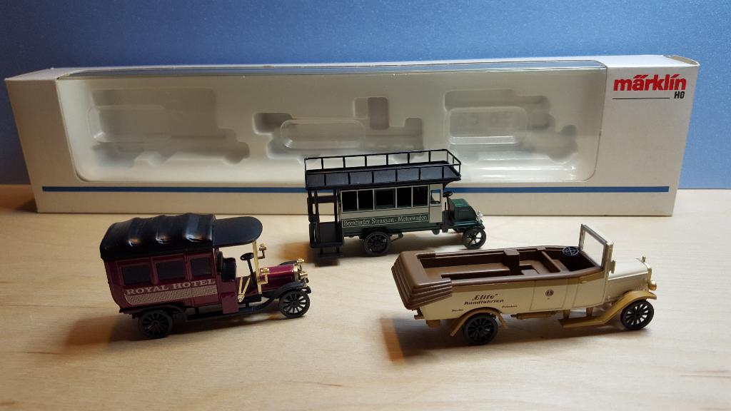 Marklin 3 oldtimer omnibussen, Hobby en Vrije tijd, Modeltreinen | H0, Wisselstroom, Overige typen, Ophalen of Verzenden, Zo goed als nieuw