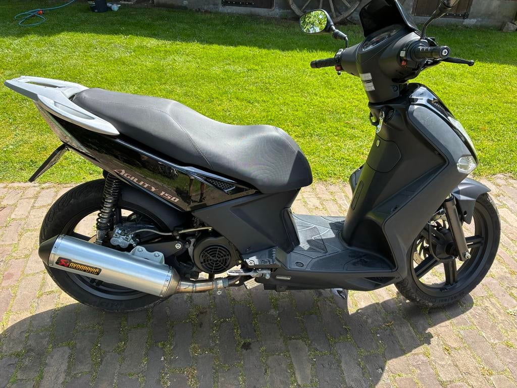 Kymco Agility 150cc met Akrapovic uitlaat, lage km stand, Ophalen, Zo goed als nieuw, 150 cc, Agility
