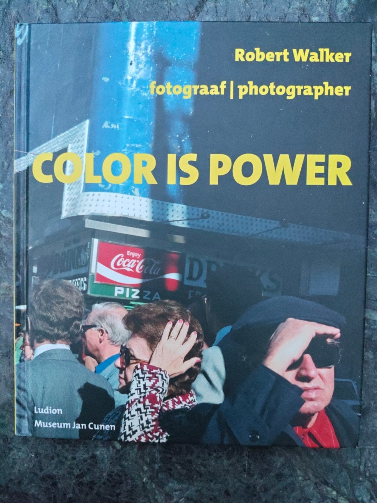 Color Is Power - Robert Walker - fotograaf/photographer 2002, Ophalen of Verzenden, Zo goed als nieuw, Fotografen